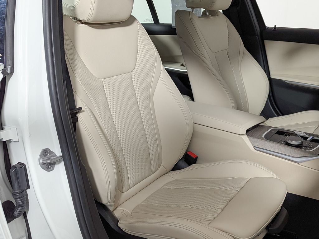 2025 BMW 330i xDrive 330i xDrive