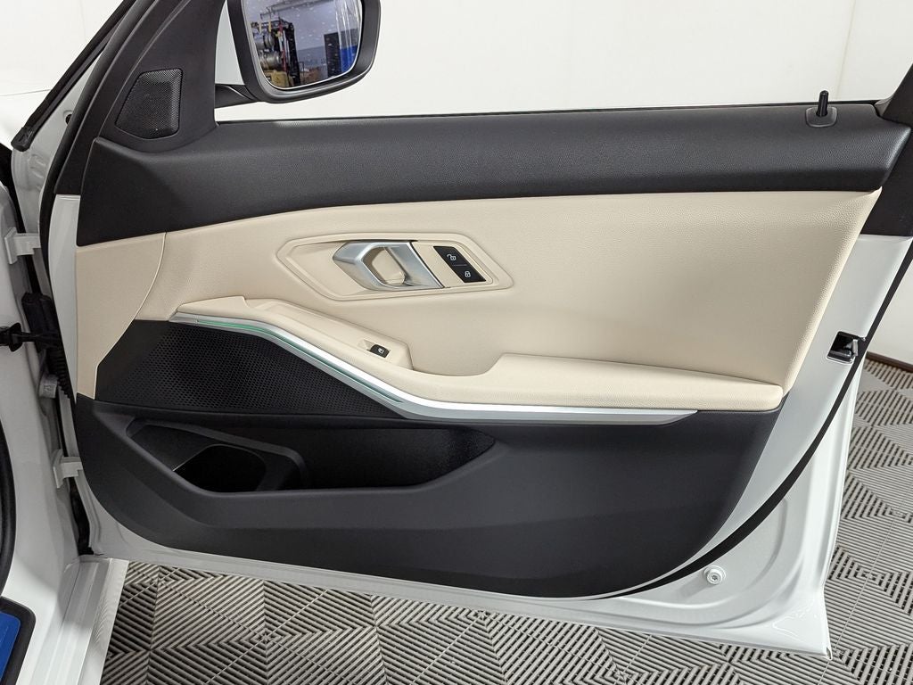 2025 BMW 330i xDrive 330i xDrive