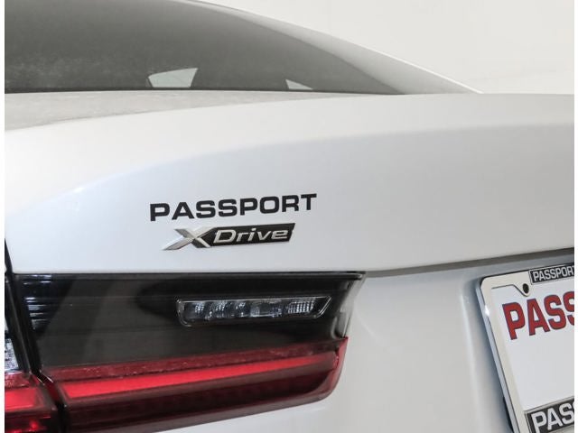 2025 BMW 330i 330i xDrive