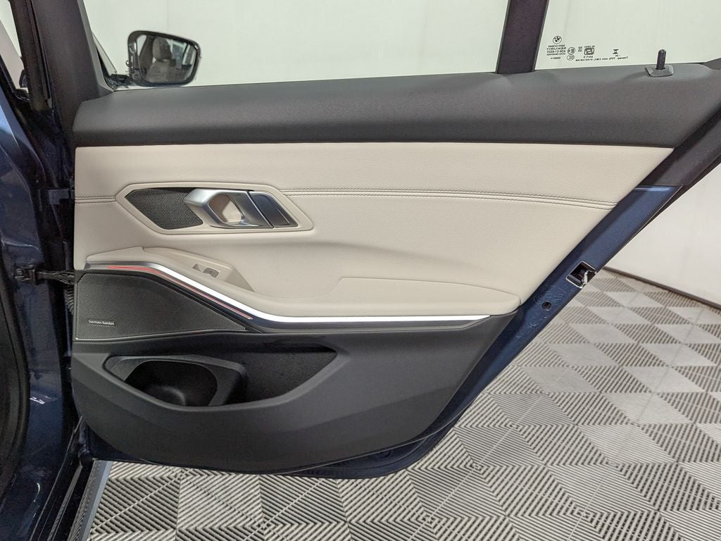 2025 BMW 330i xDrive 330i xDrive