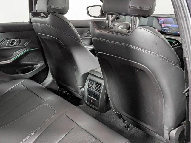 2025 BMW 330i xDrive 330i xDrive