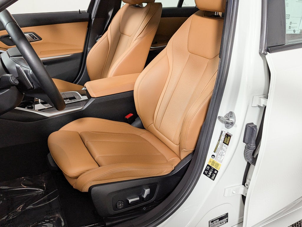 2023 BMW 330i xDrive 330i xDrive