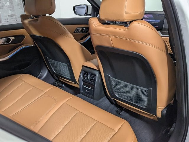 2023 BMW 330i xDrive 330i xDrive