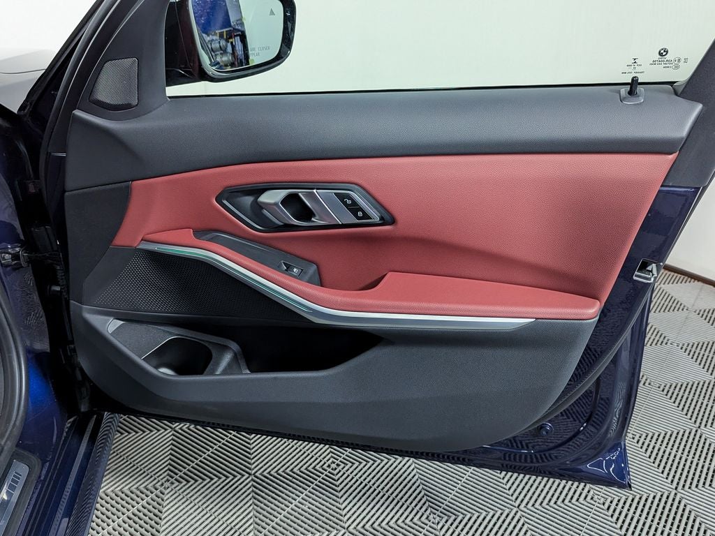 2023 BMW 3 Series 330i xDrive