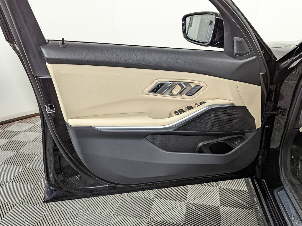 2023 BMW 330i xDrive 330i xDrive