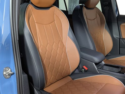 2026 Volkswagen Tiguan 2.0T SEL R-Line