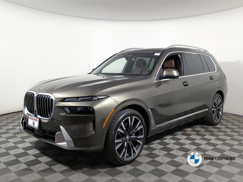 2025 BMW X7 xDrive40i