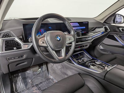 2024 BMW X7 xDrive40i