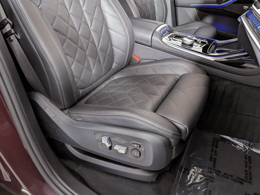 2024 BMW X7 xDrive40i