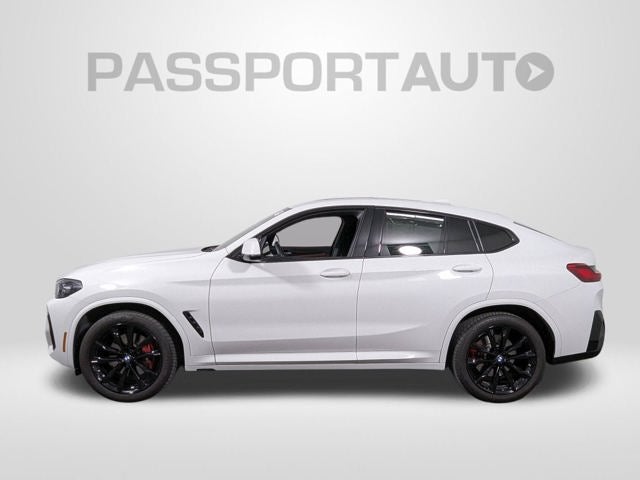 2023 BMW X4 xDrive30i