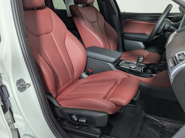 2023 BMW X4 xDrive30i