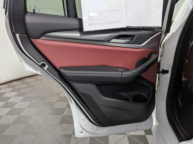 2023 BMW X4 xDrive30i