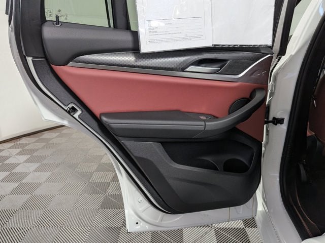 2023 BMW X4 xDrive30i