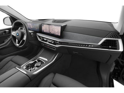 2024 BMW X7 M60i