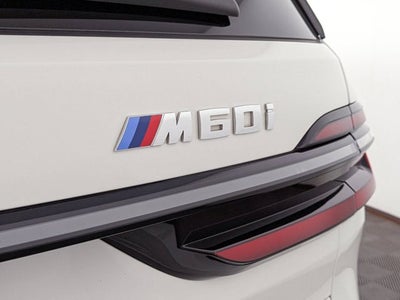 2024 BMW X7 M60i
