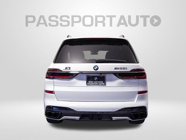 2024 BMW X7 M60i