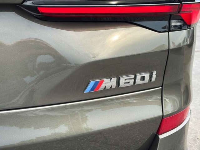 2025 BMW X5 M60i