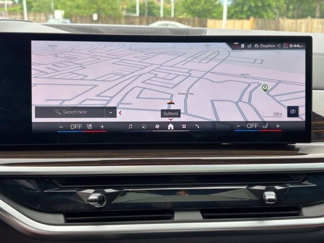2025 BMW X5 M60i