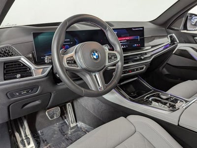 2026 BMW X5 M60i
