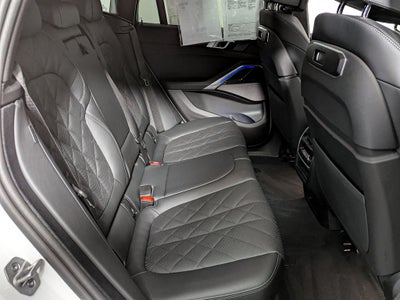 2026 BMW X6 xDrive40i