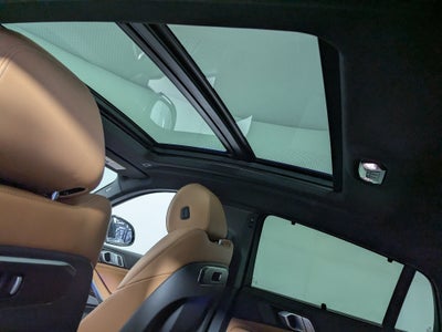 2024 BMW X6 xDrive40i