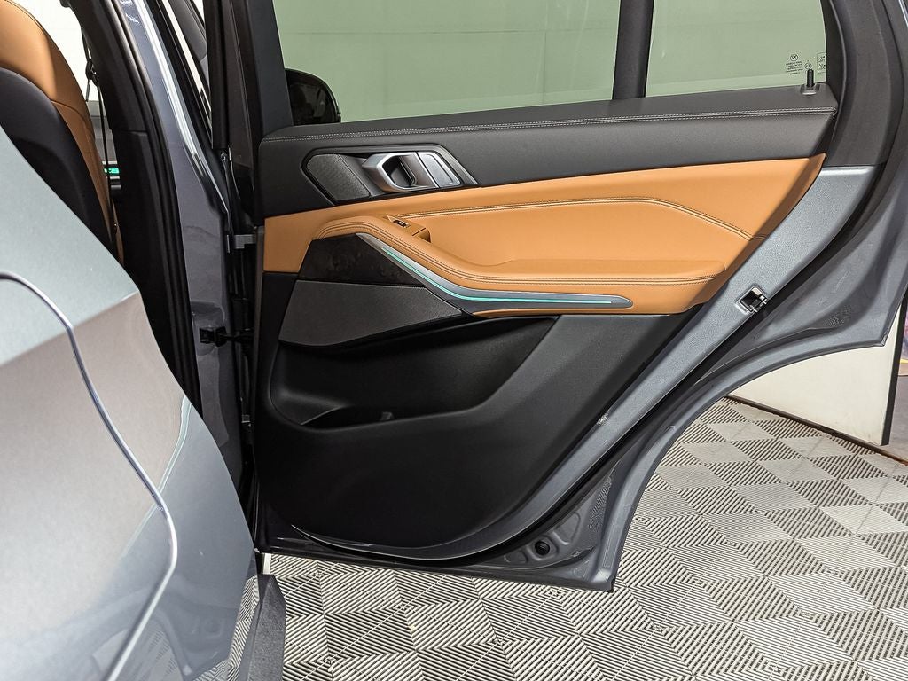 2025 BMW X5 xDrive50e