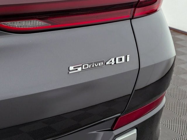 2021 BMW X6 sDrive40i