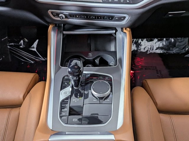 2022 BMW X6 xDrive40i