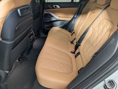 2023 BMW X6 M50i