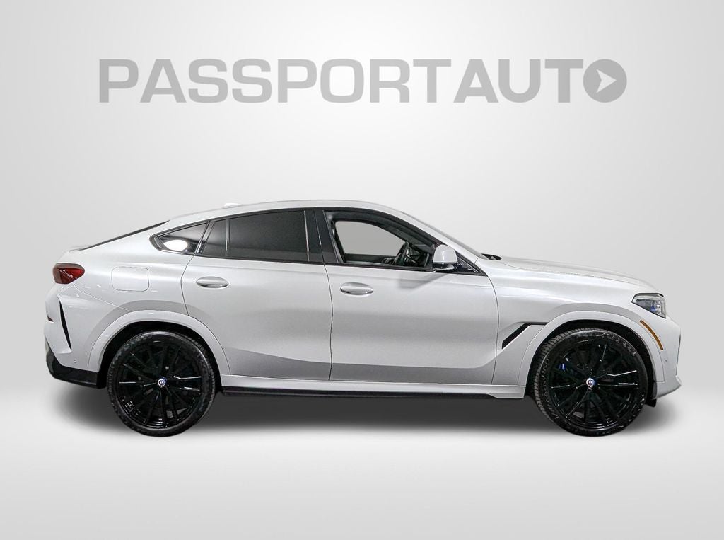 2023 BMW X6 M50i