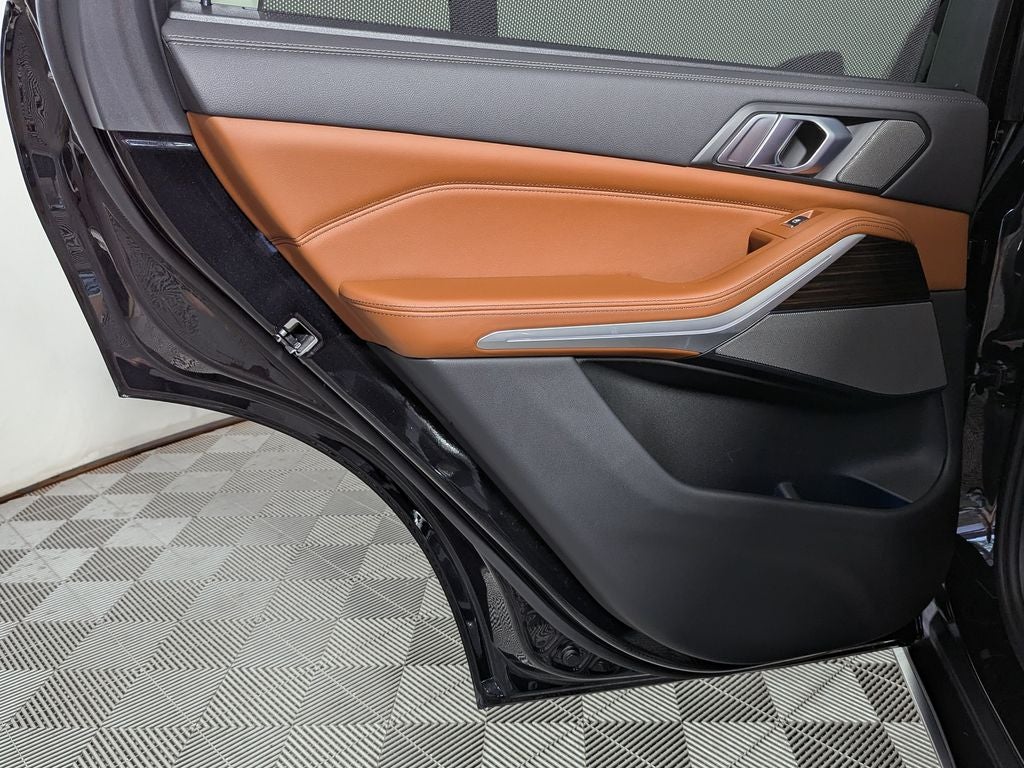 2023 BMW X5 xDrive45e