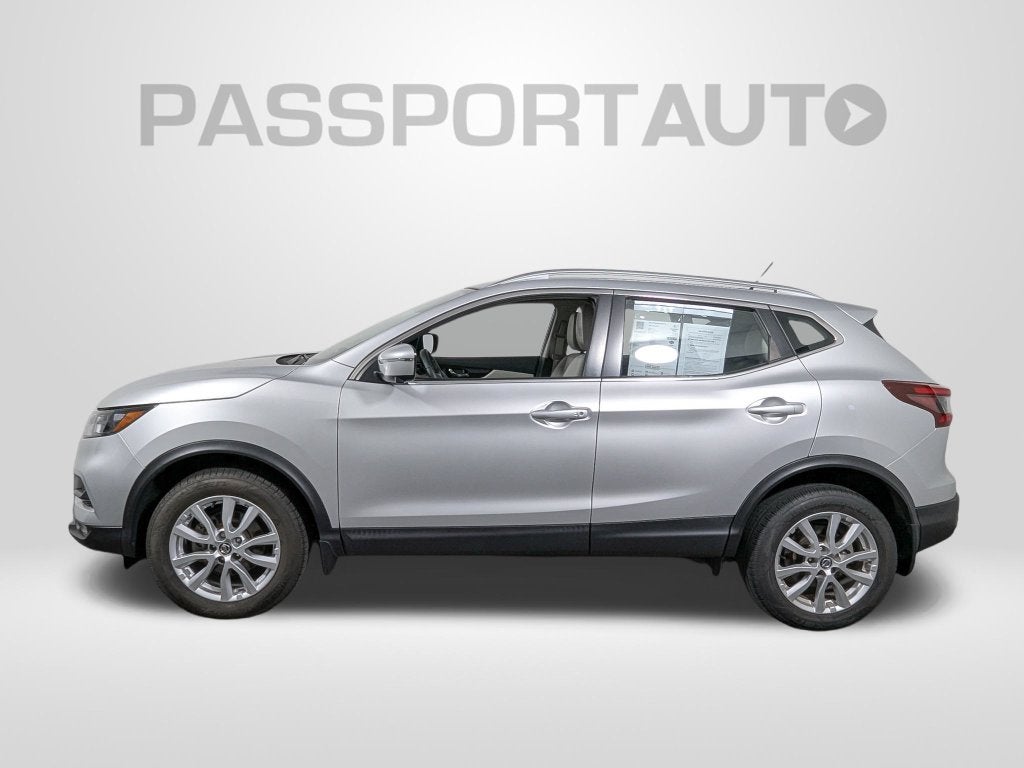 2022 Nissan Rogue Sport SV