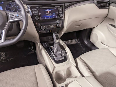 2022 Nissan Rogue Sport SV