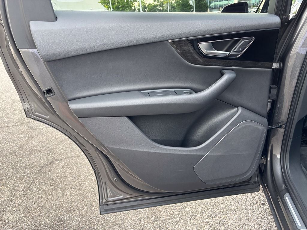 2019 Audi Q7 55 Premium quattro