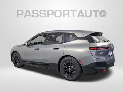 2025 BMW iX xDrive50