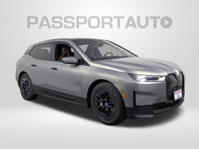 2025 BMW iX xDrive50