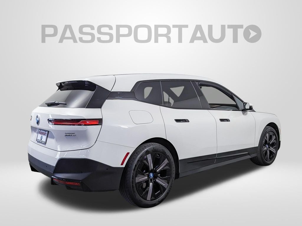 2024 BMW iX xDrive50