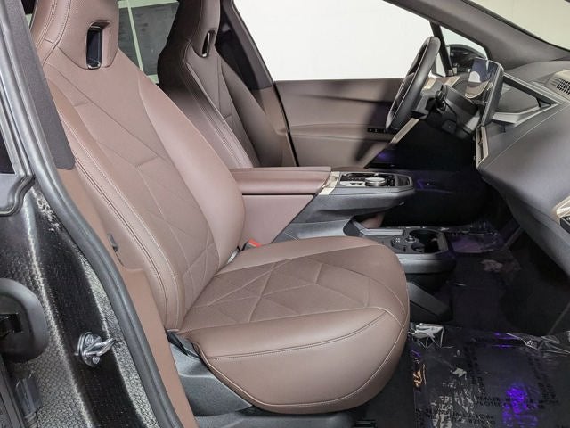 2025 BMW iX xDrive50