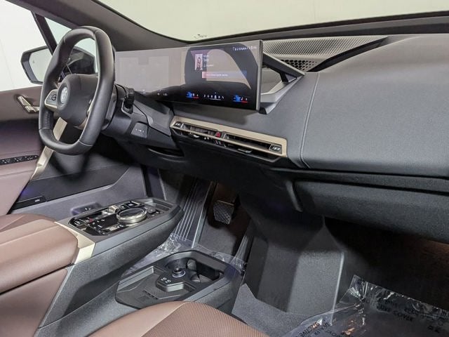 2025 BMW iX xDrive50