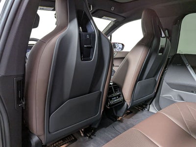 2025 BMW iX xDrive50