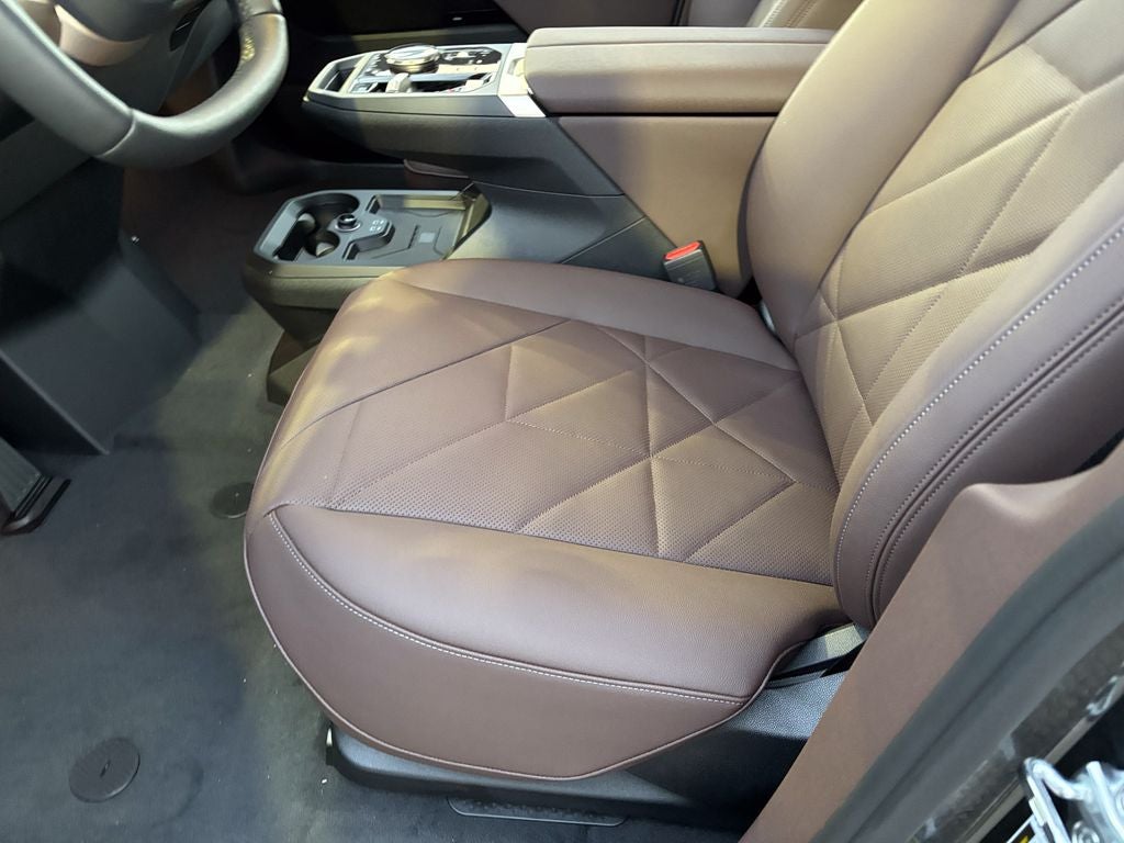 2026 BMW iX xDrive45