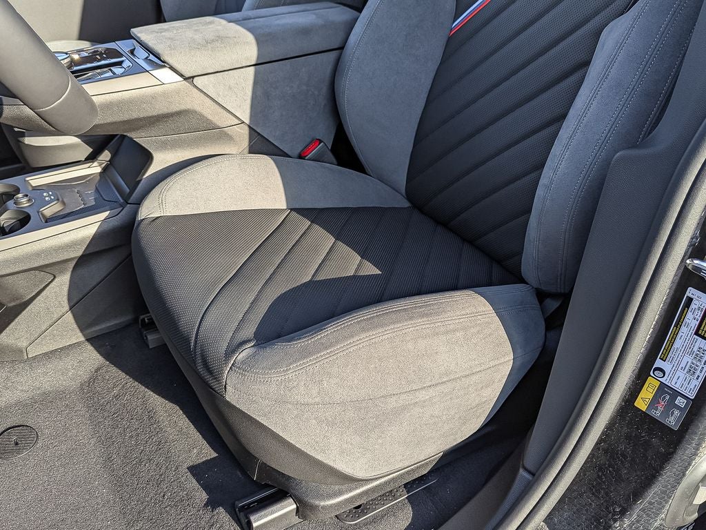 2026 BMW iX xDrive60