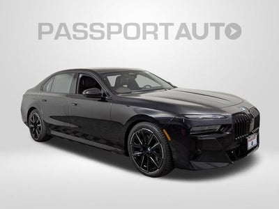 2023 BMW 740i 740i