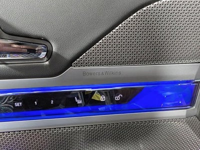2023 BMW 740i 740i