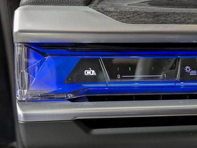 2023 BMW 740i 740i