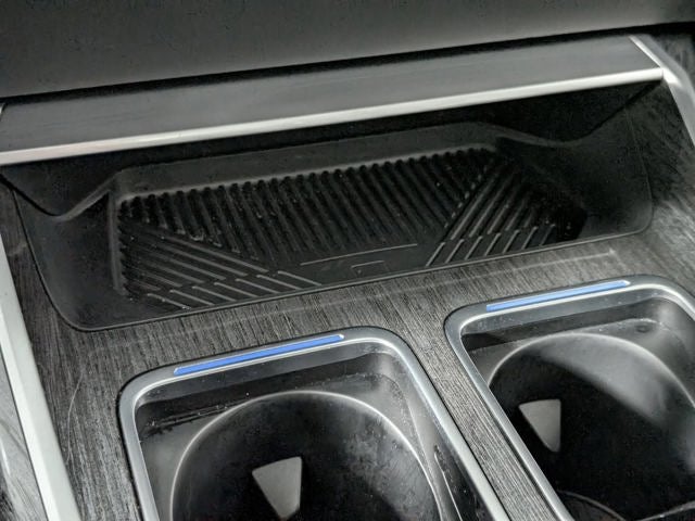 2023 BMW 740i 740i