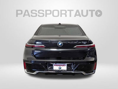 2023 BMW 740i 740i