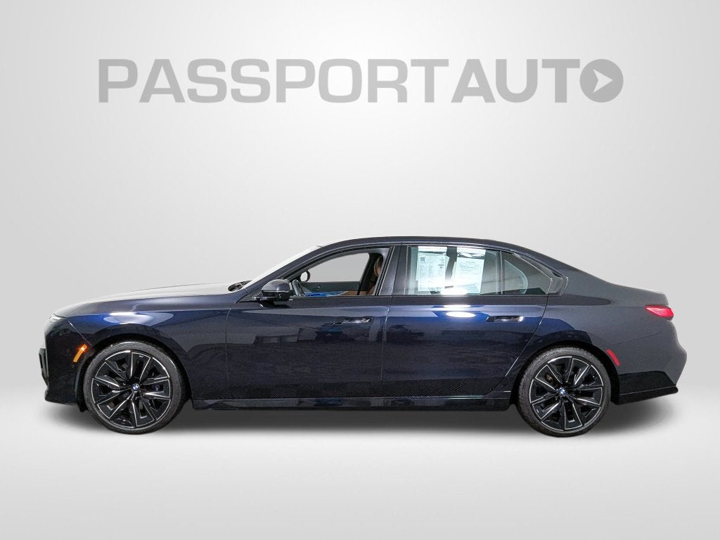 2023 BMW 7 Series 740i