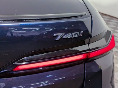 2023 BMW 740i 740i