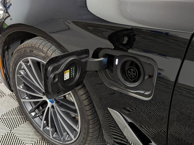 2023 BMW 530e 530e iPerformance